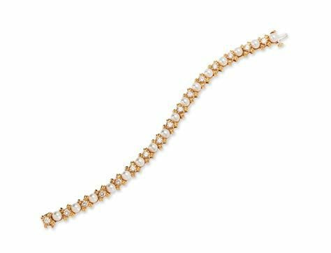 18K Pearl and Diamond Bracelet